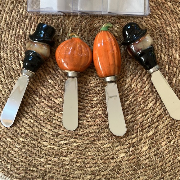 NIB - Boney Bunch 4 Piece SPREADER SET #1196744 - Picture 5 of 8